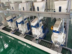 Vollautomatische Anlage für die Herstellung von Holzpellets aus Biomasse mit einer Leistung von 15 t/h